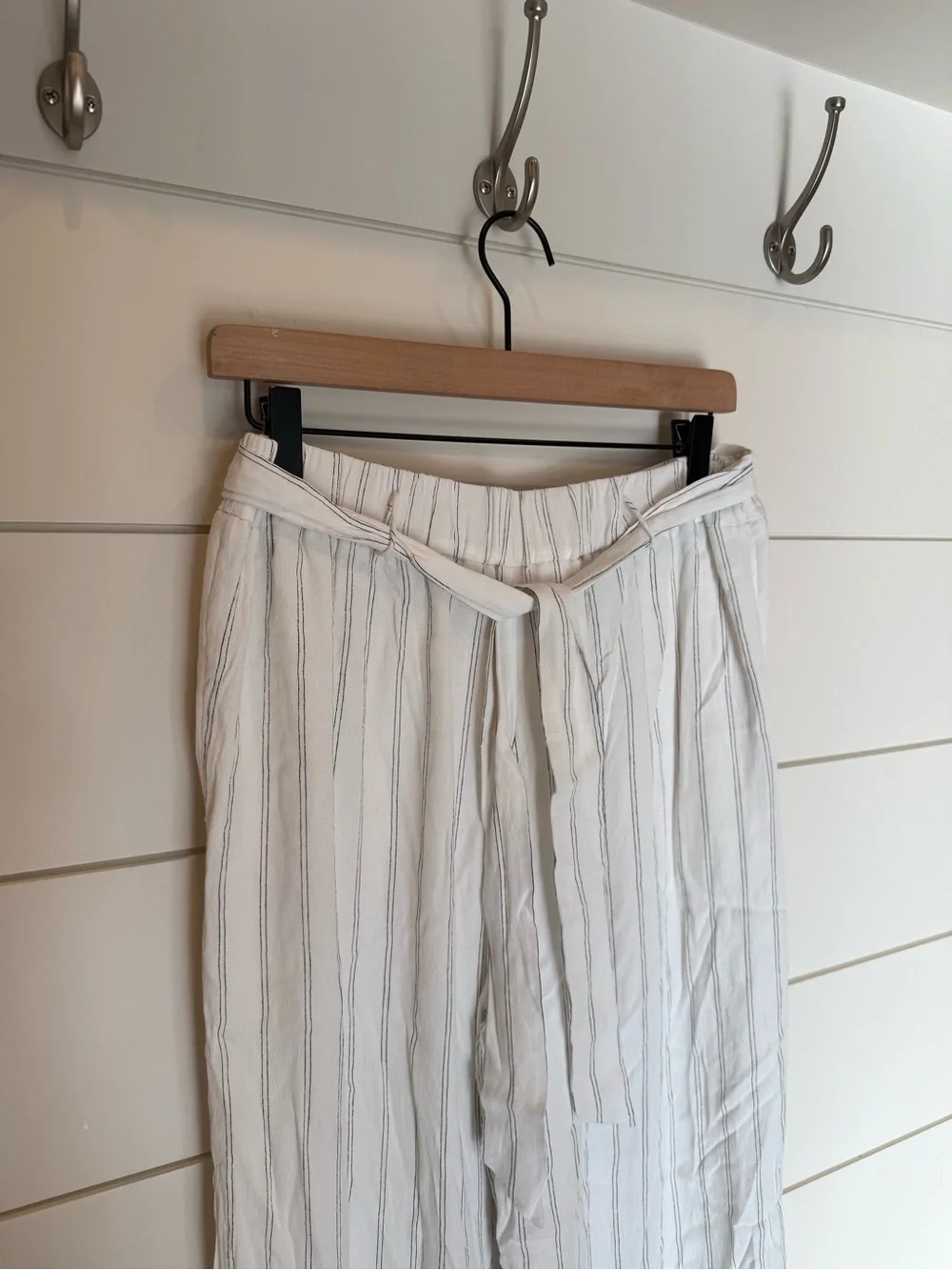 Aritzia Wilfred Faun wide leg pant Large